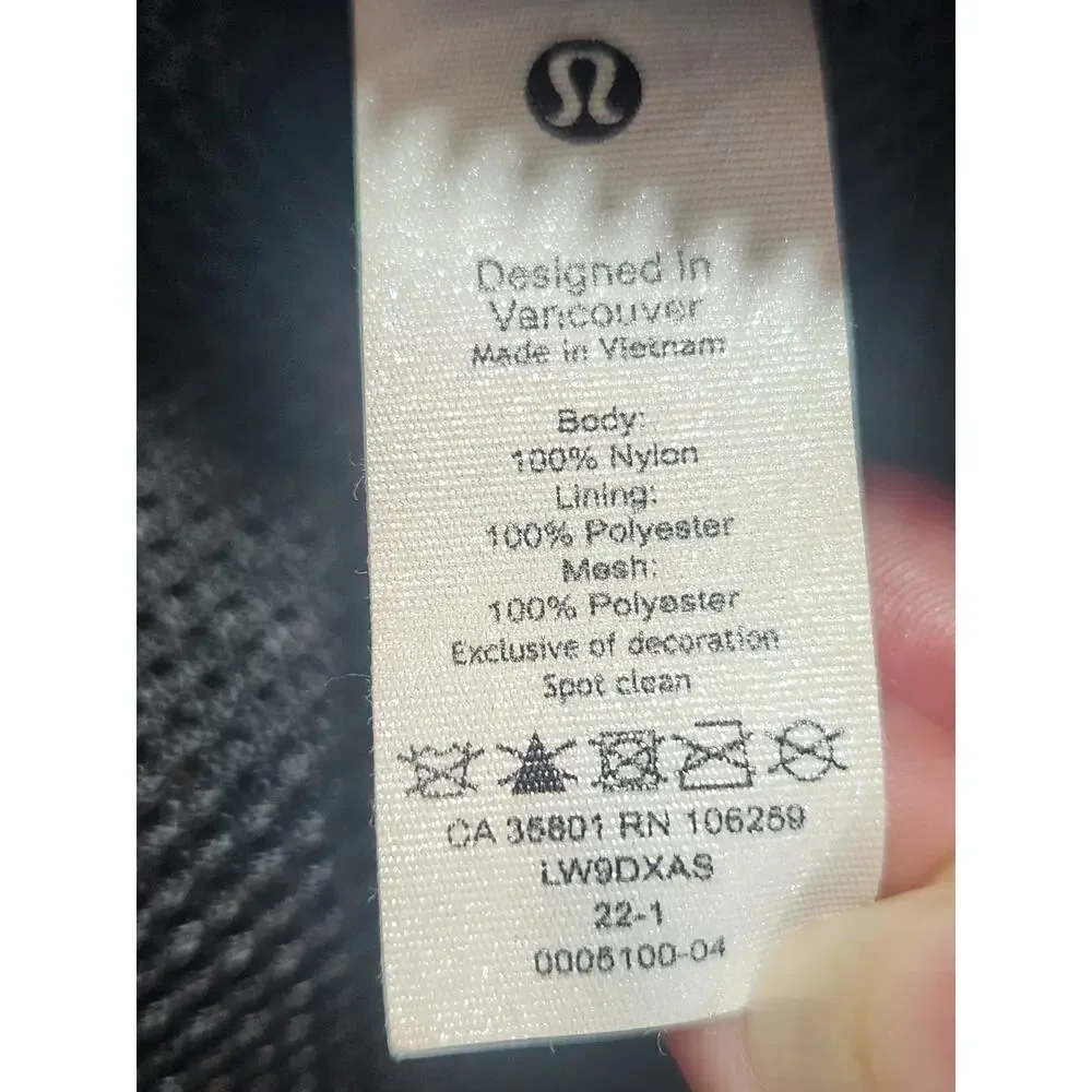 Lululemon Black Belt Bag /‎ Crossbody Pouch Adjustable Strap Nylon